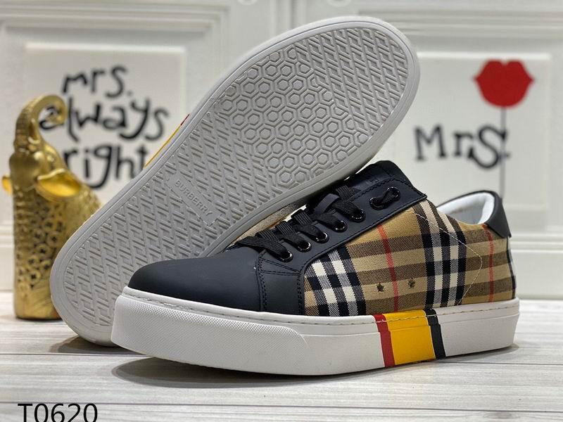 Burberry Men's Shoes 578